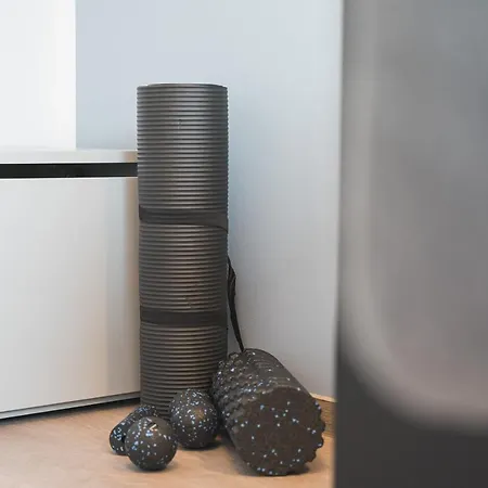 Deluxe 2 Schlafzimmer - Aufzug - Kostenlos Parken - Balkon - Messe Flughafen